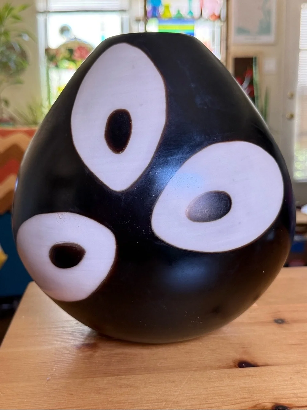 Vintage handmade Peruvian ceramic Chulucanas large vase - Picture 3 of 11